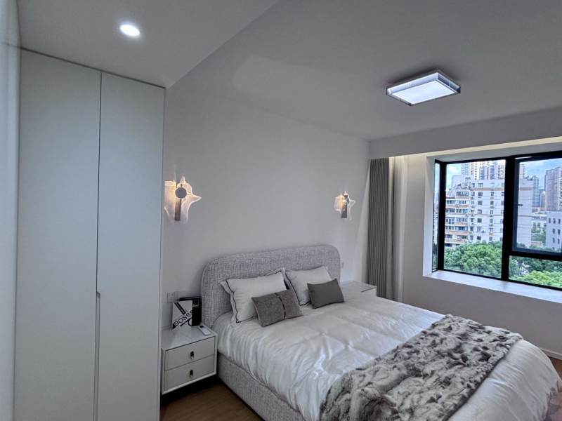 Housing image — Bedroom