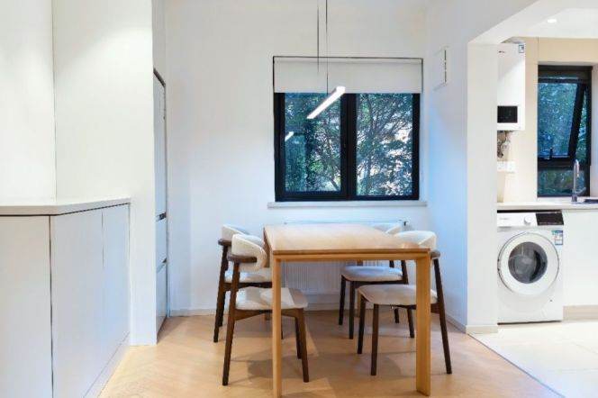 2BR Apartment at Shanghai Grand Plaza (Compound)