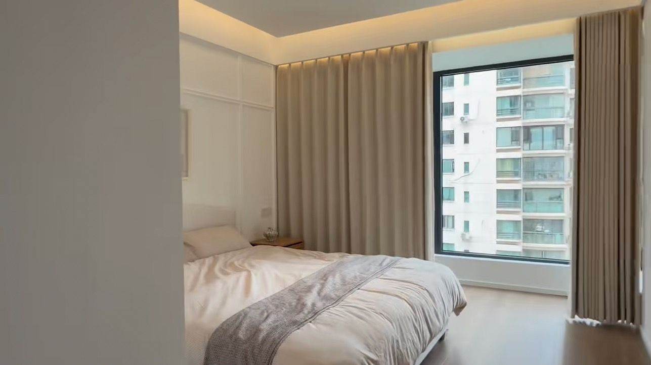 Housing image — Bedroom