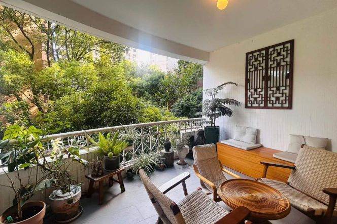 3BR Apartment near Changshu Rd Metro