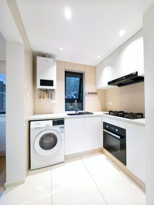Housing image — Kitchen