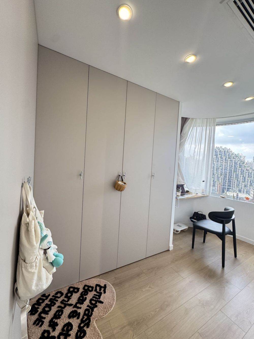 Housing image — Bedroom