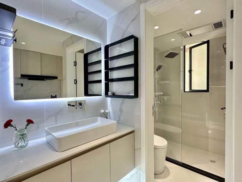 Housing image — Bathroom