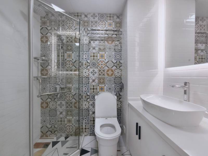 Housing image — Bathroom