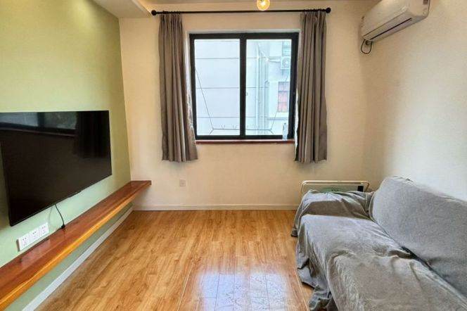 1BR Apartment near Shanghai Jiao Tong University with Green View (L10/L11)