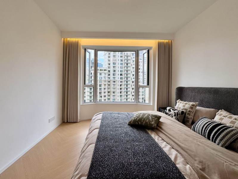 Housing image — Bedroom