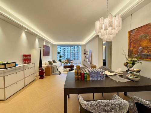 Housing image — Living Room