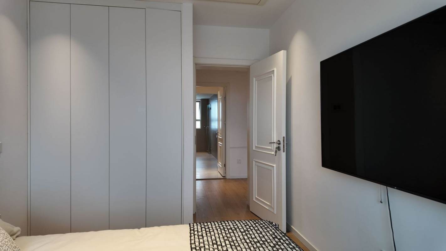 Housing image — Bedroom