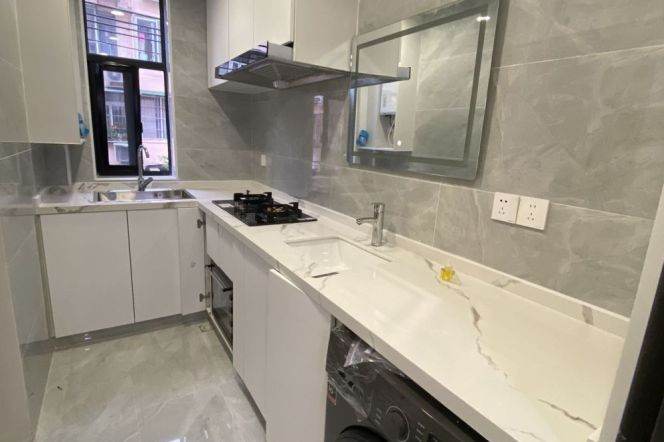 1BR Apartment near Zhongshan Park (L2/L11)