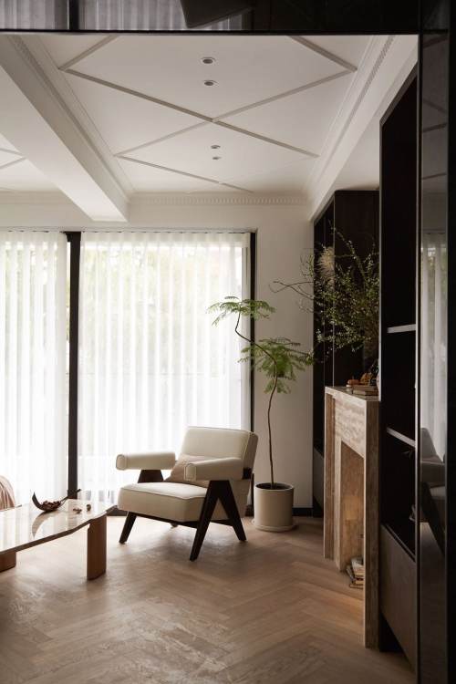 Housing image — Living Room