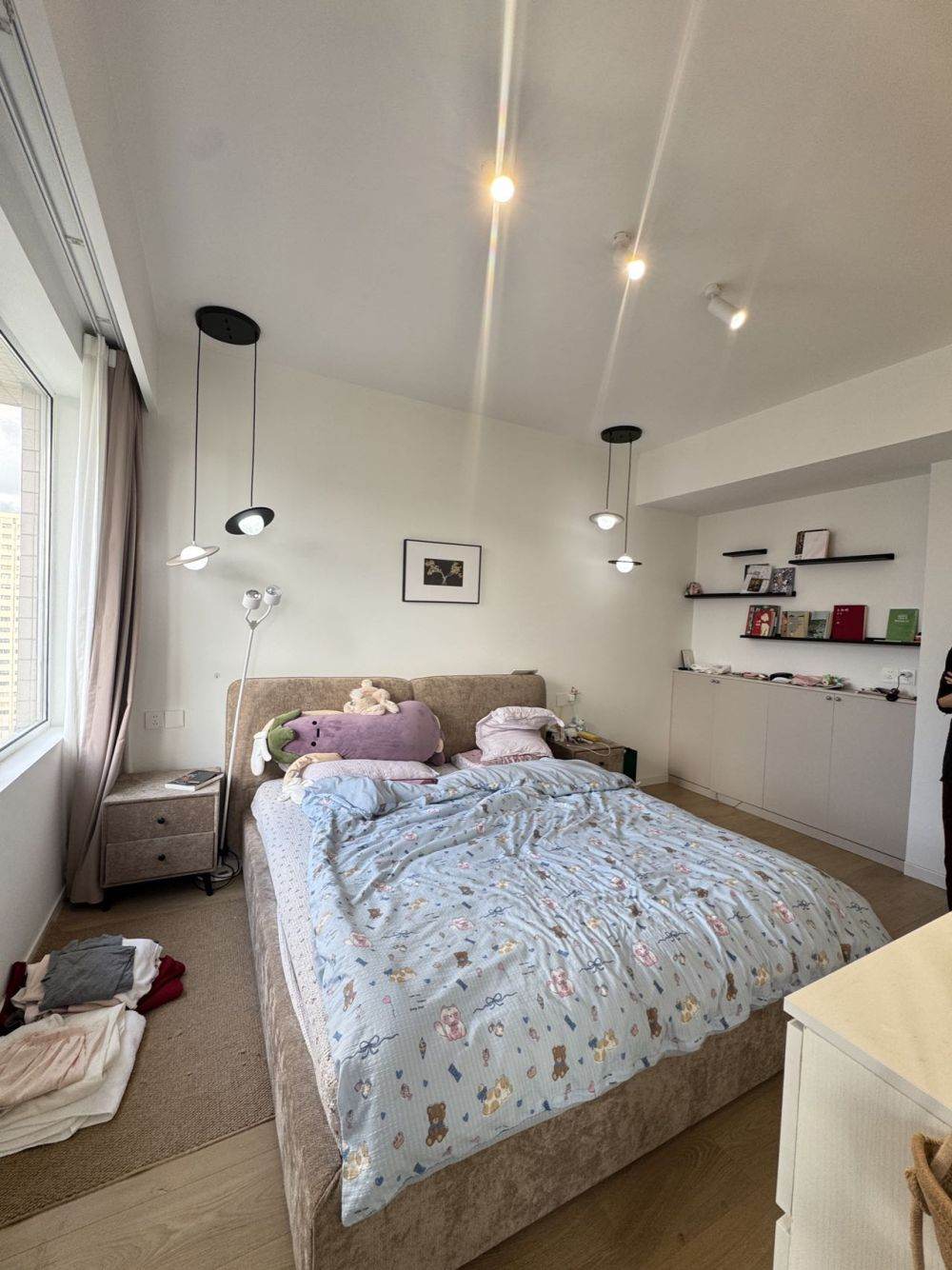 Housing image — Bedroom