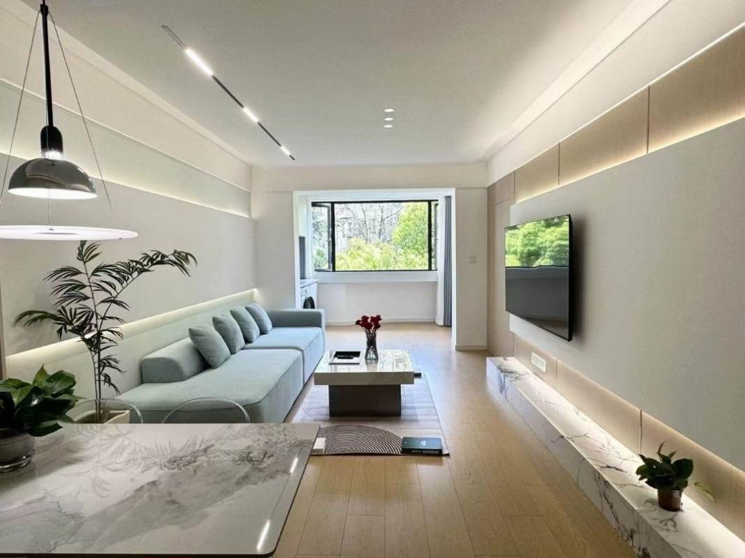 Housing image — Living Room