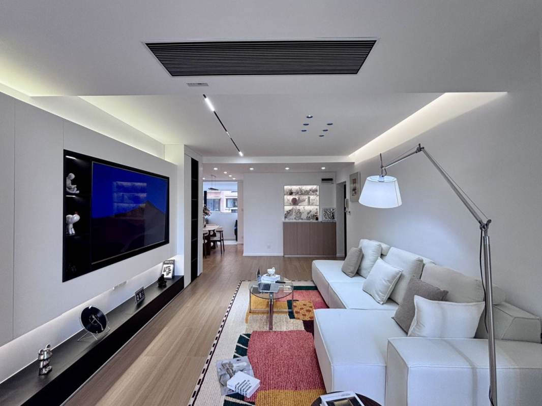Housing image — Living Room