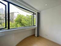 Housing image — Balcony
