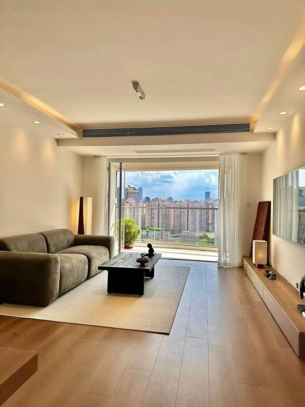 Housing image — Living Room