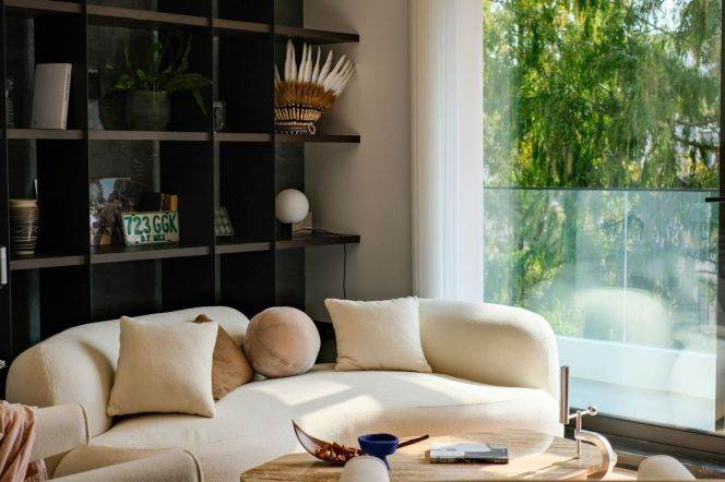 3BR Apartment in Old Xuhui with Green View (L10)