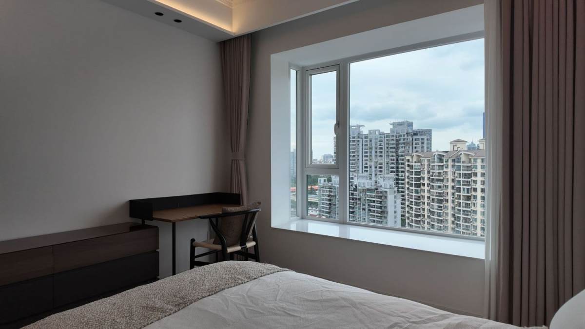 Housing image — Bedroom