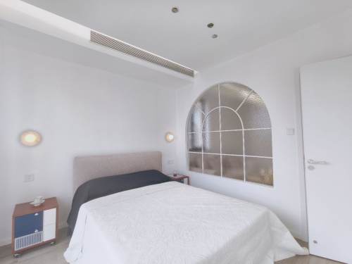 Housing image — Bedroom