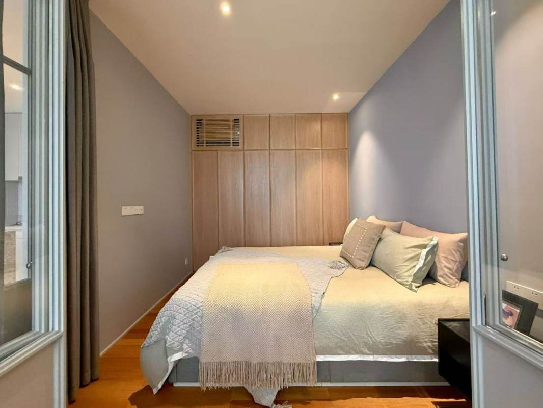 Housing image — Bedroom