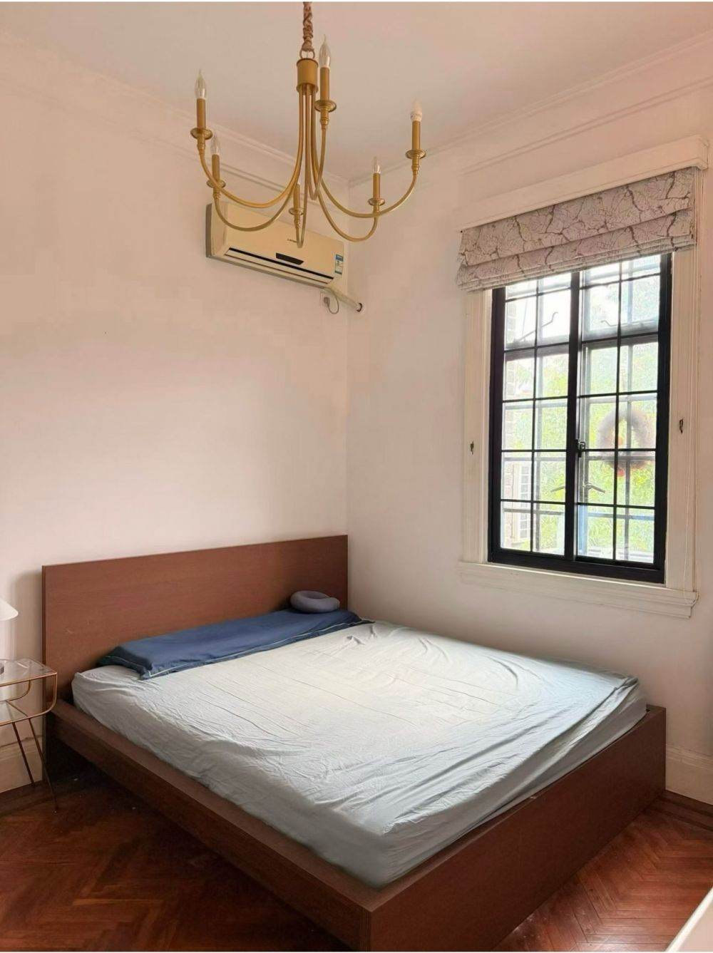 Housing image — Bedroom
