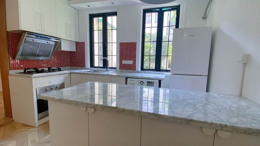 Housing image — Kitchen