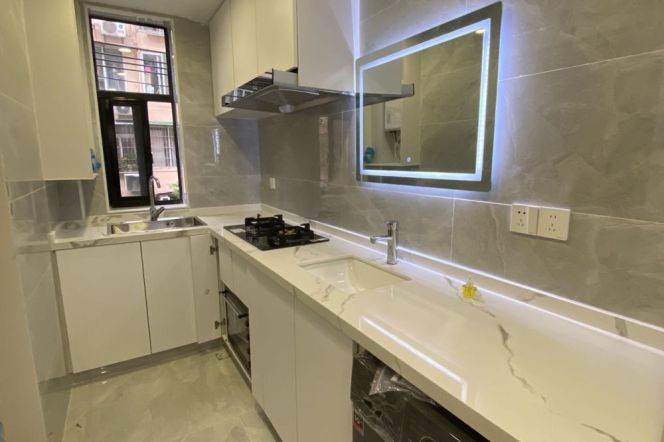 1BR Apartment near Zhongshan Park (L2/L11)