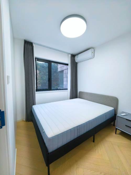 Housing image — Bedroom