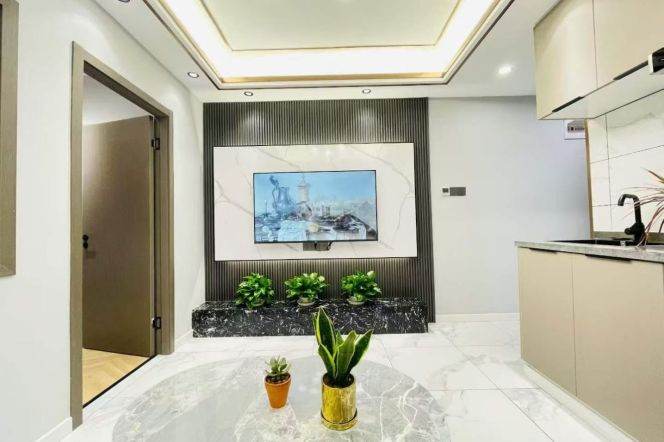 1BR Apartment near Changshou Rd Metro (L7/L13)