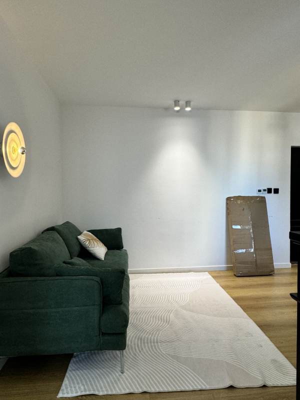 Housing image — Living Room