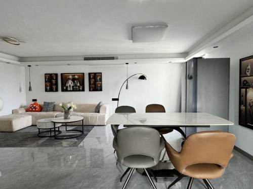 Housing image — Living Room