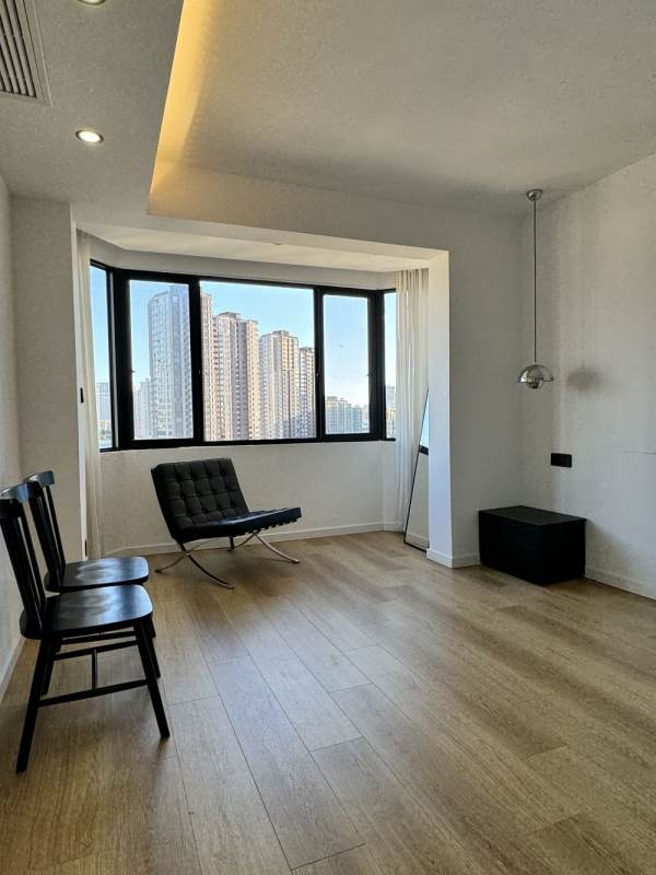 Housing image — Bedroom