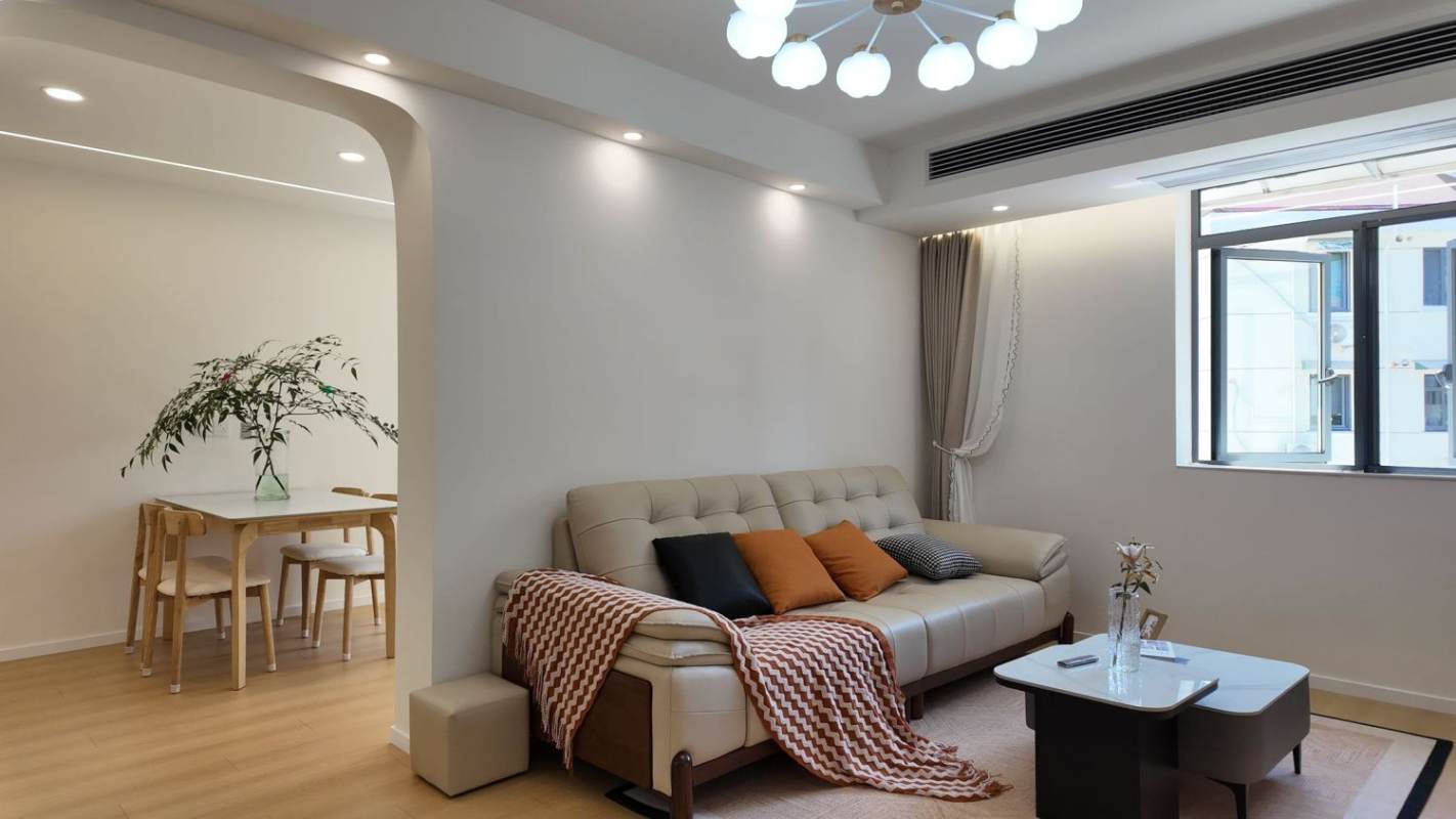 Housing image — Living Room