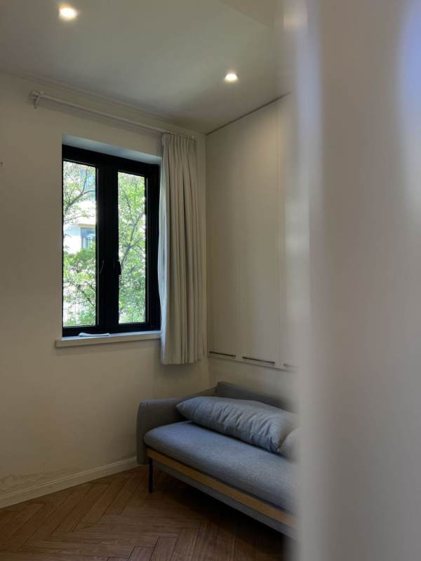 Housing image — Bedroom