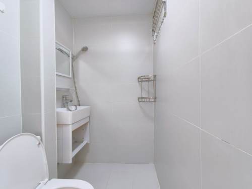Housing image — Bathroom