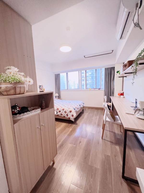 Housing image — Bedroom