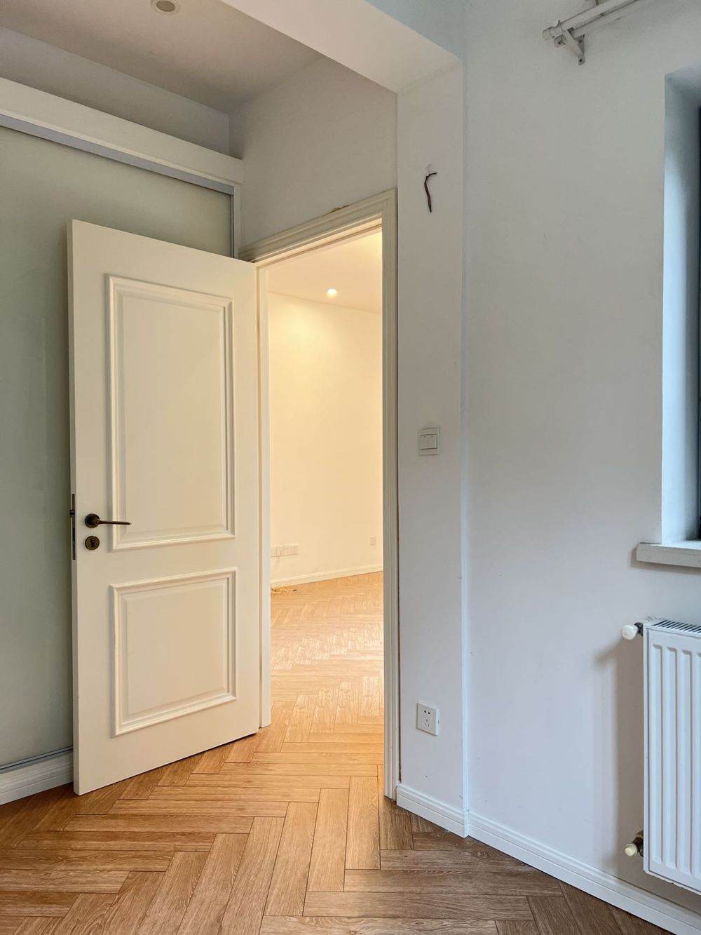 Housing image — Living Room