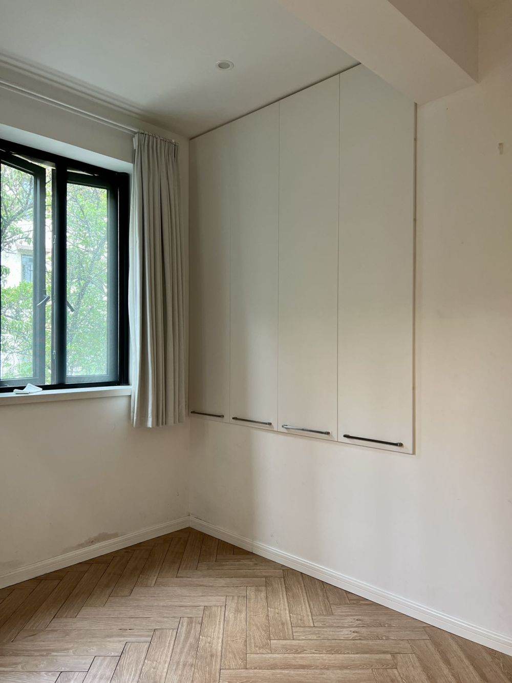Housing image — Bedroom