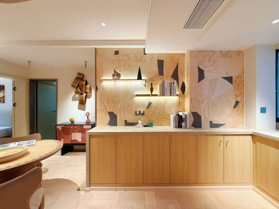 Housing image — Dining Area