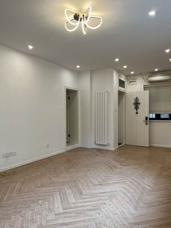 Housing image — Living Room