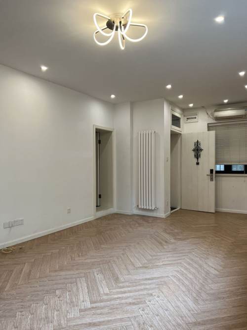 Housing image — Living Room