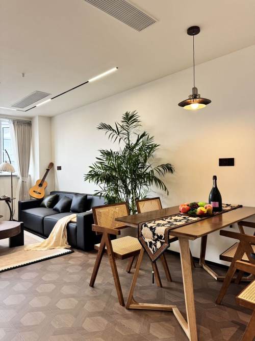 Housing image — Living Room