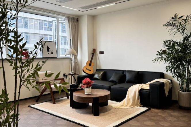 Spacious 1BR Apartment in Old Xuhui