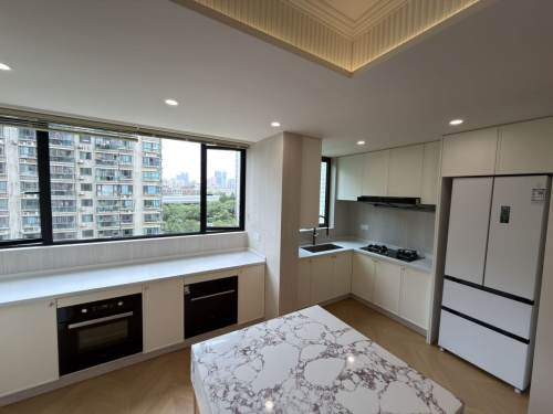 Housing image — Kitchen