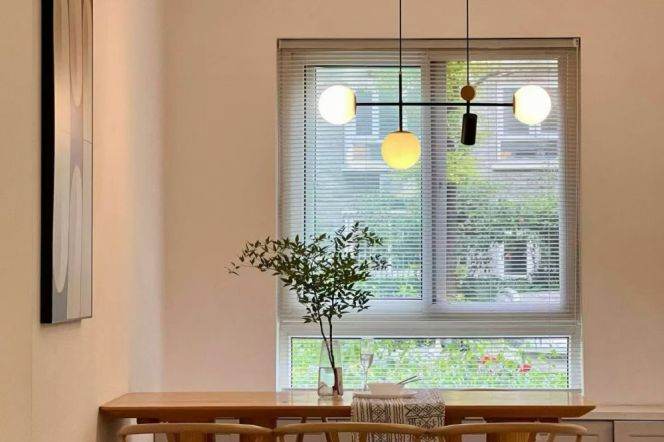 3BR Apartment in Gubei with Private Garden (L2)