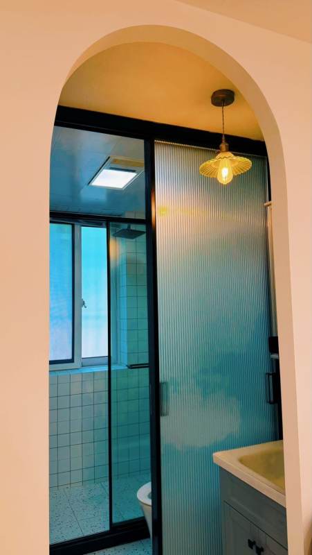 Housing image — Bathroom