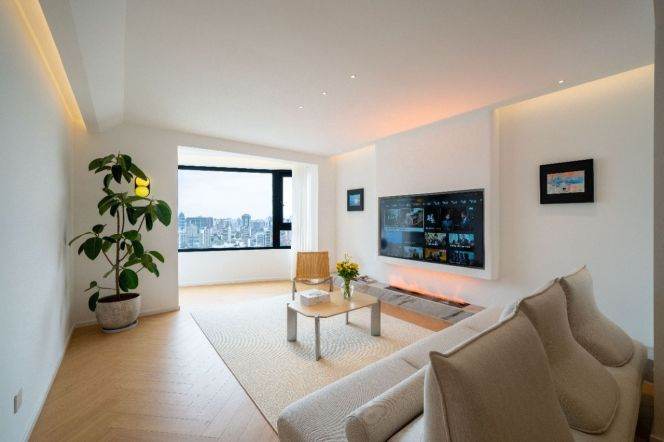 High-Floor 2BR Apartment near Zhenping Rd Metro (L3/L4/L7)