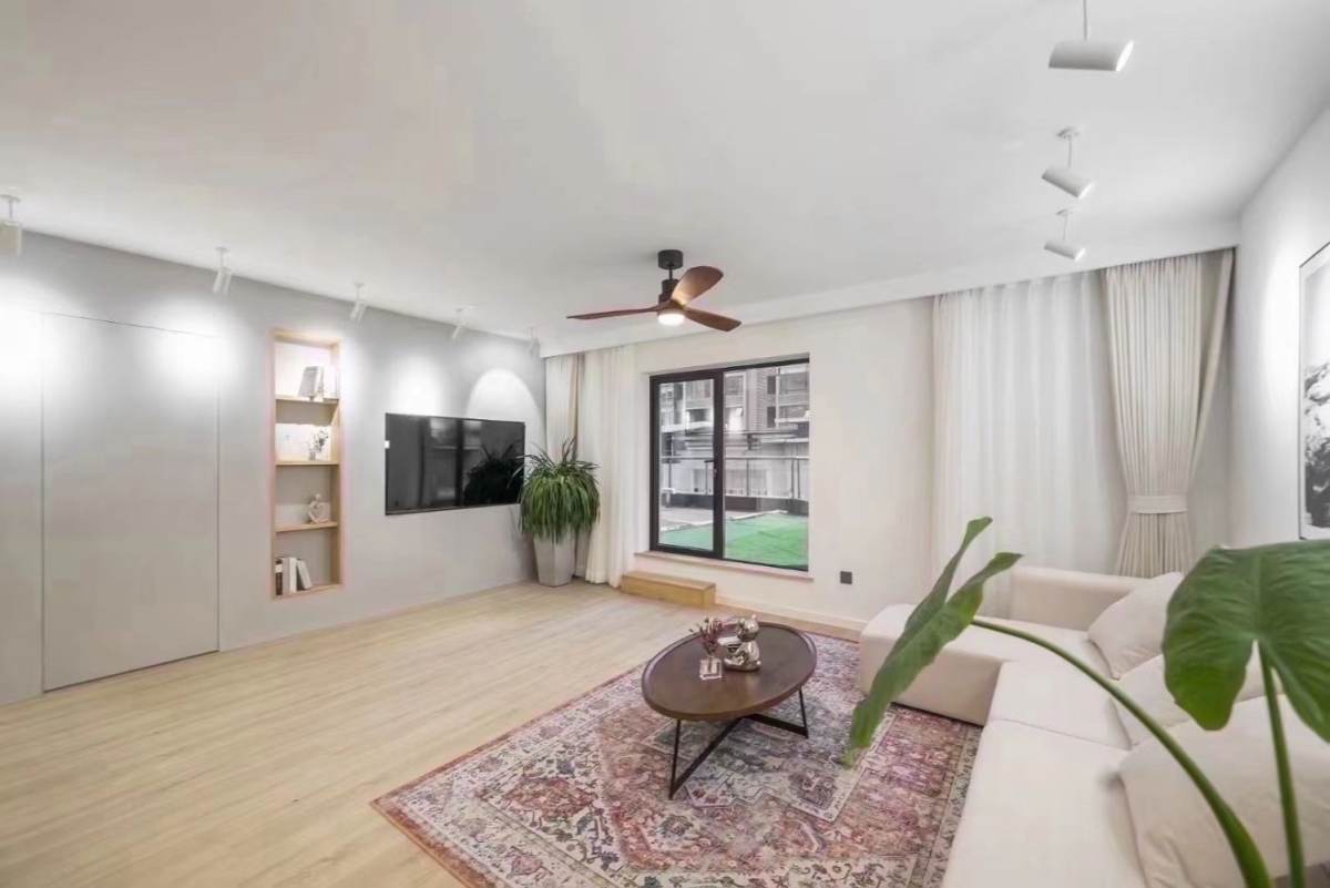 Housing image — Living Room