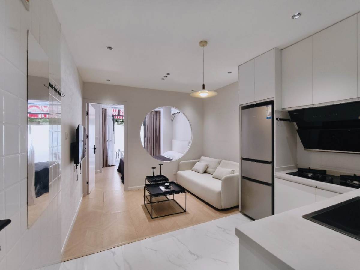 Housing image — Living Room