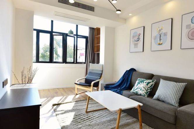 1BR Apartment in Old Xuhui