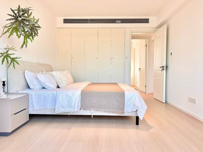Housing image — Bedroom